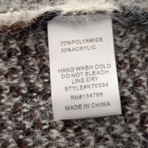 Kayla's Armoire cardigan sweater - Picture 10 of 10